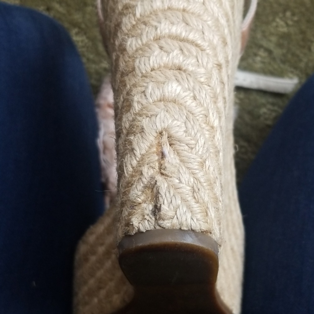 Platform - Picture 4 of 4